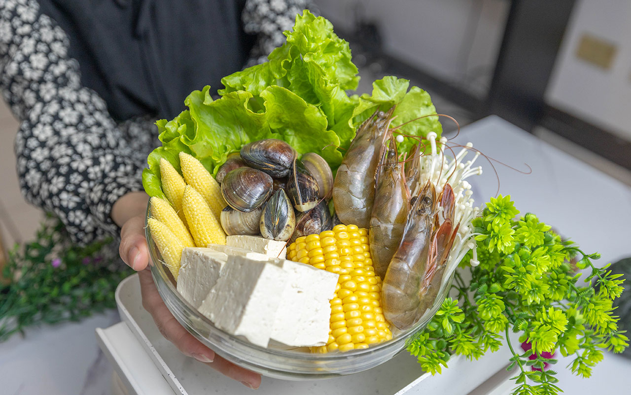 solac多功能陶瓷電烤盤smg-020w