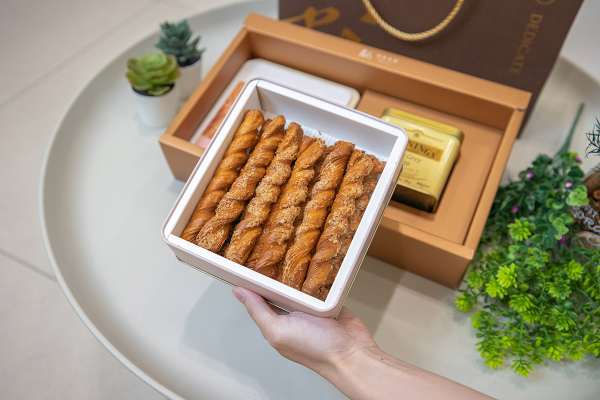 中秋節禮盒｜獻烘焙「金月雙享唐寧茶禮盒」