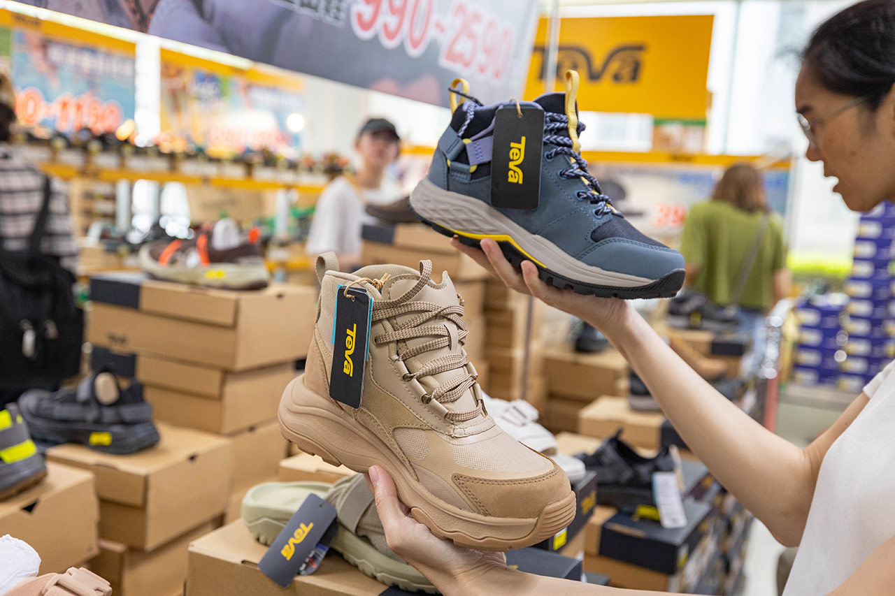 美力運動世界-大台北特賣會｜2025盛夏狂歡季台北鞋子特賣會，買一送一滿千送百，前30名早鳥再享7折，卡通童鞋、運動鞋、工作鞋松山區特賣會大放送