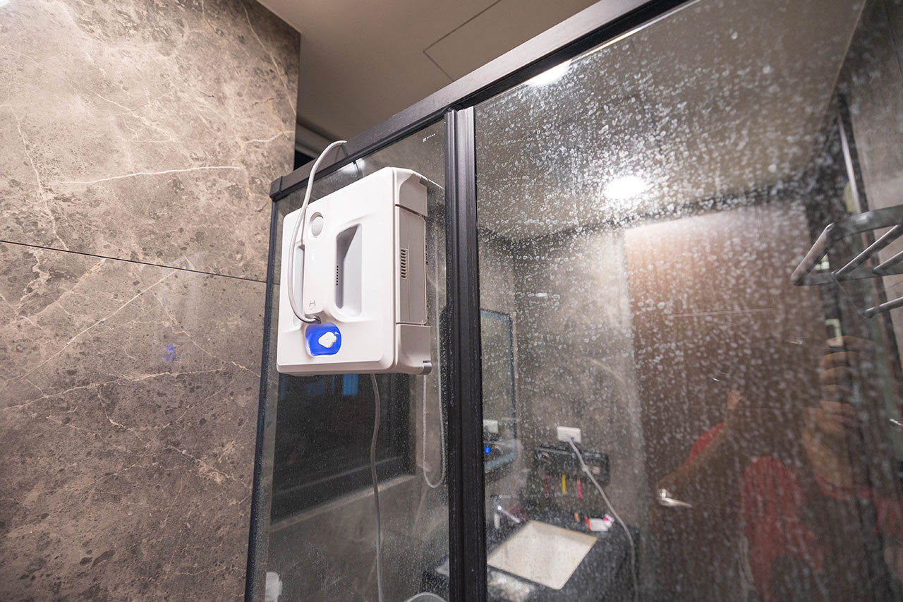 HUTT AI變頻擦窗機器人｜自動擦窗機｜科技3C推薦｜團購優惠