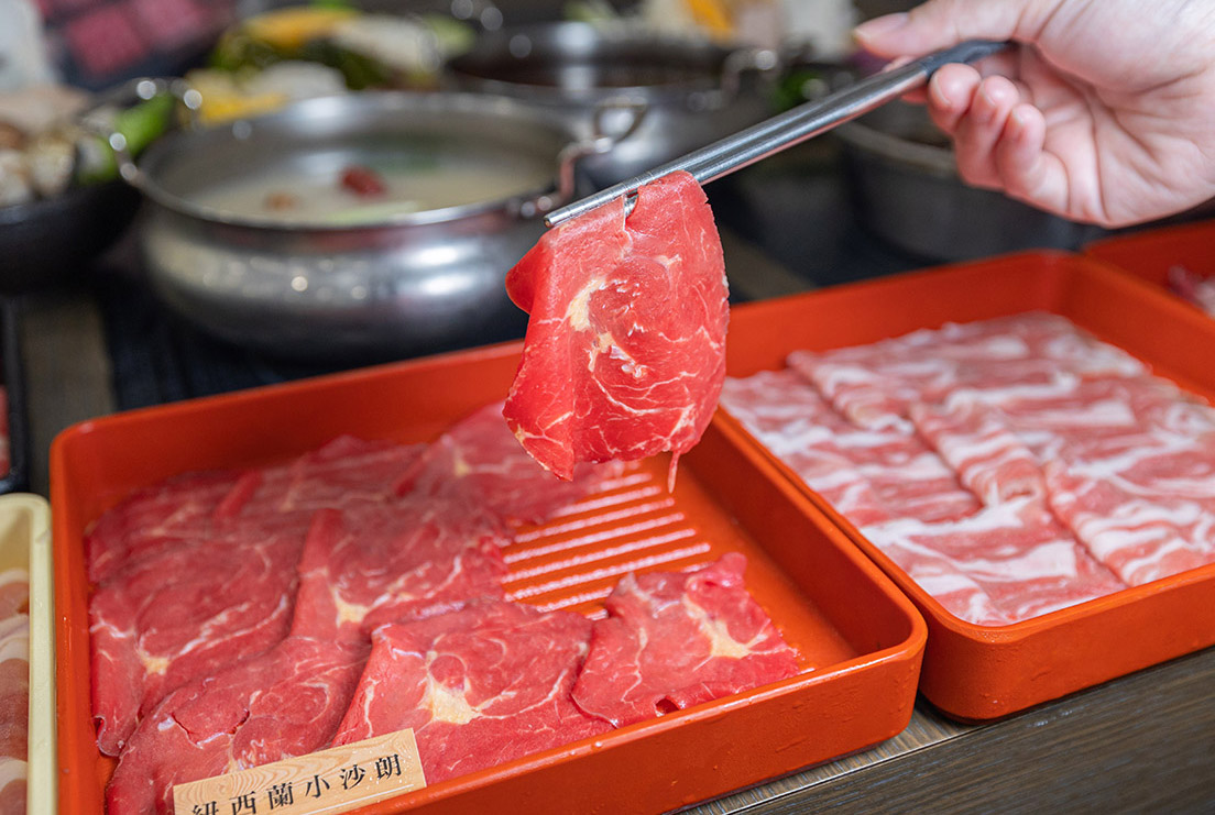 鬥牛士二鍋台中文心店