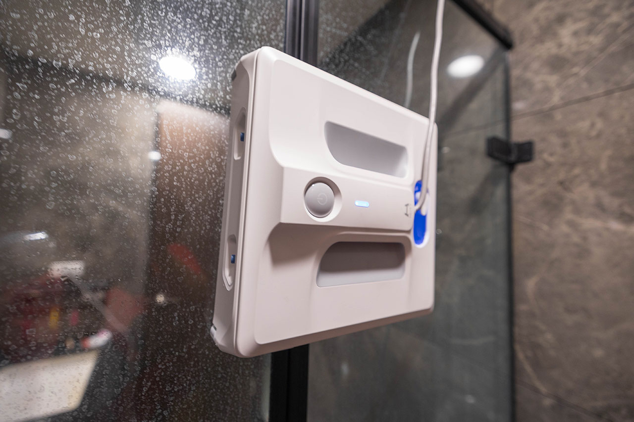 HUTT AI變頻擦窗機器人｜自動擦窗機｜科技3C推薦｜團購優惠