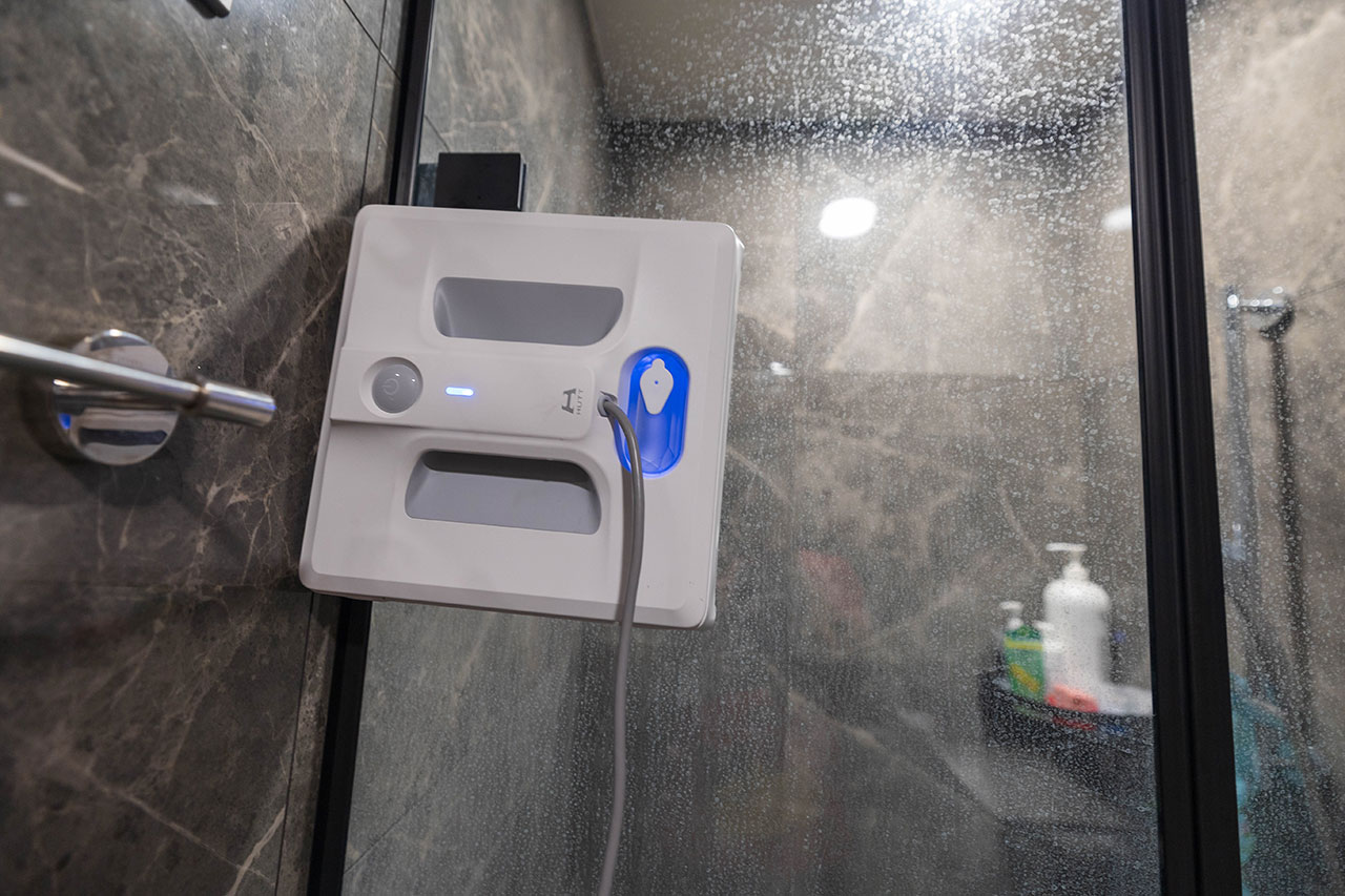 HUTT AI變頻擦窗機器人｜自動擦窗機｜科技3C推薦｜團購優惠