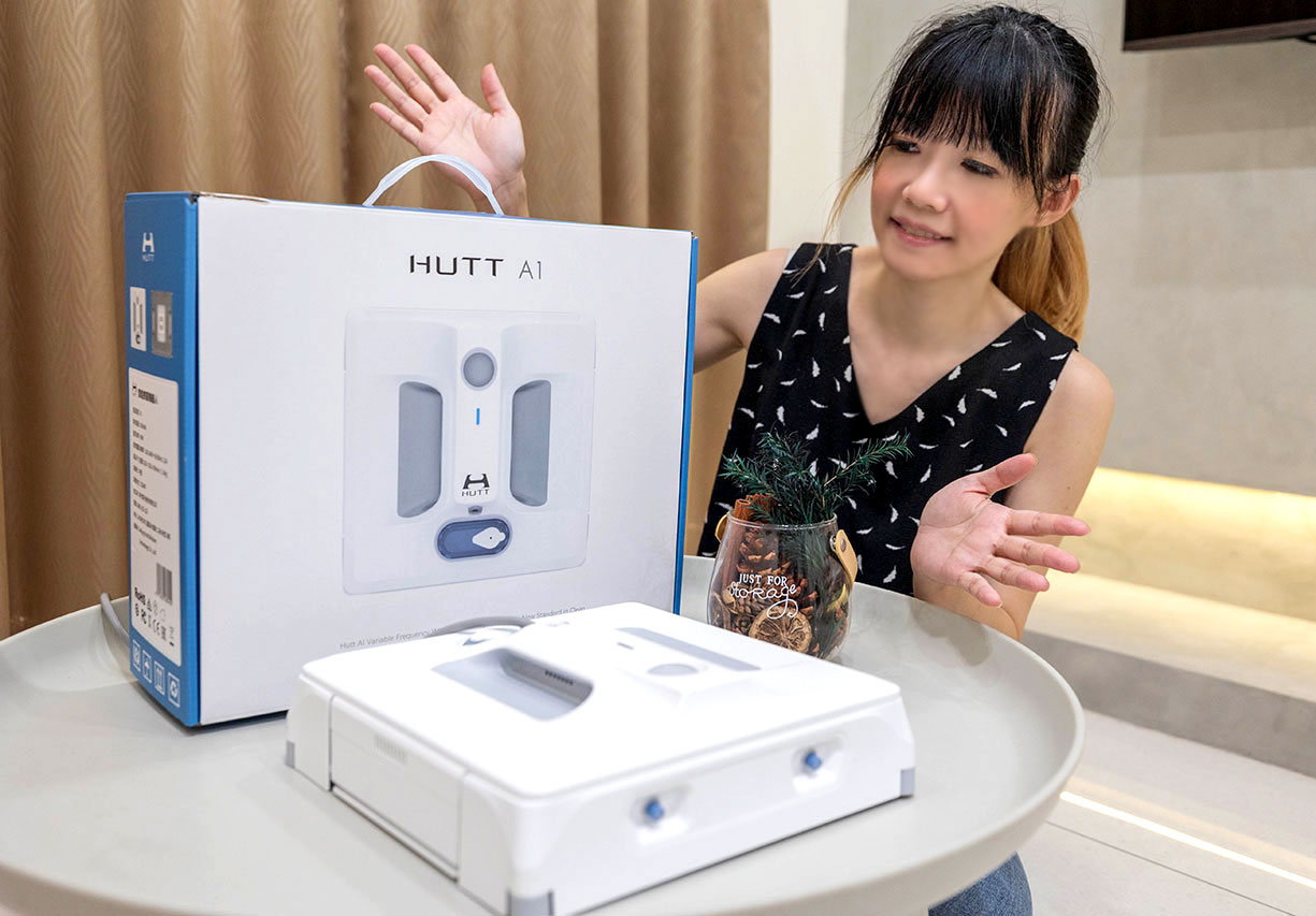 HUTT AI變頻擦窗機器人｜自動擦窗機｜科技3C推薦｜團購優惠