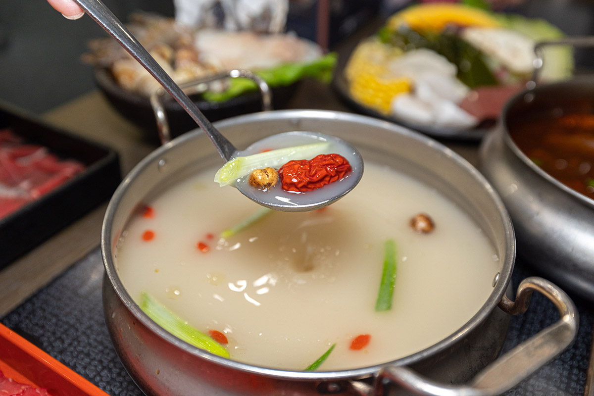 鬥牛士二鍋台中文心店