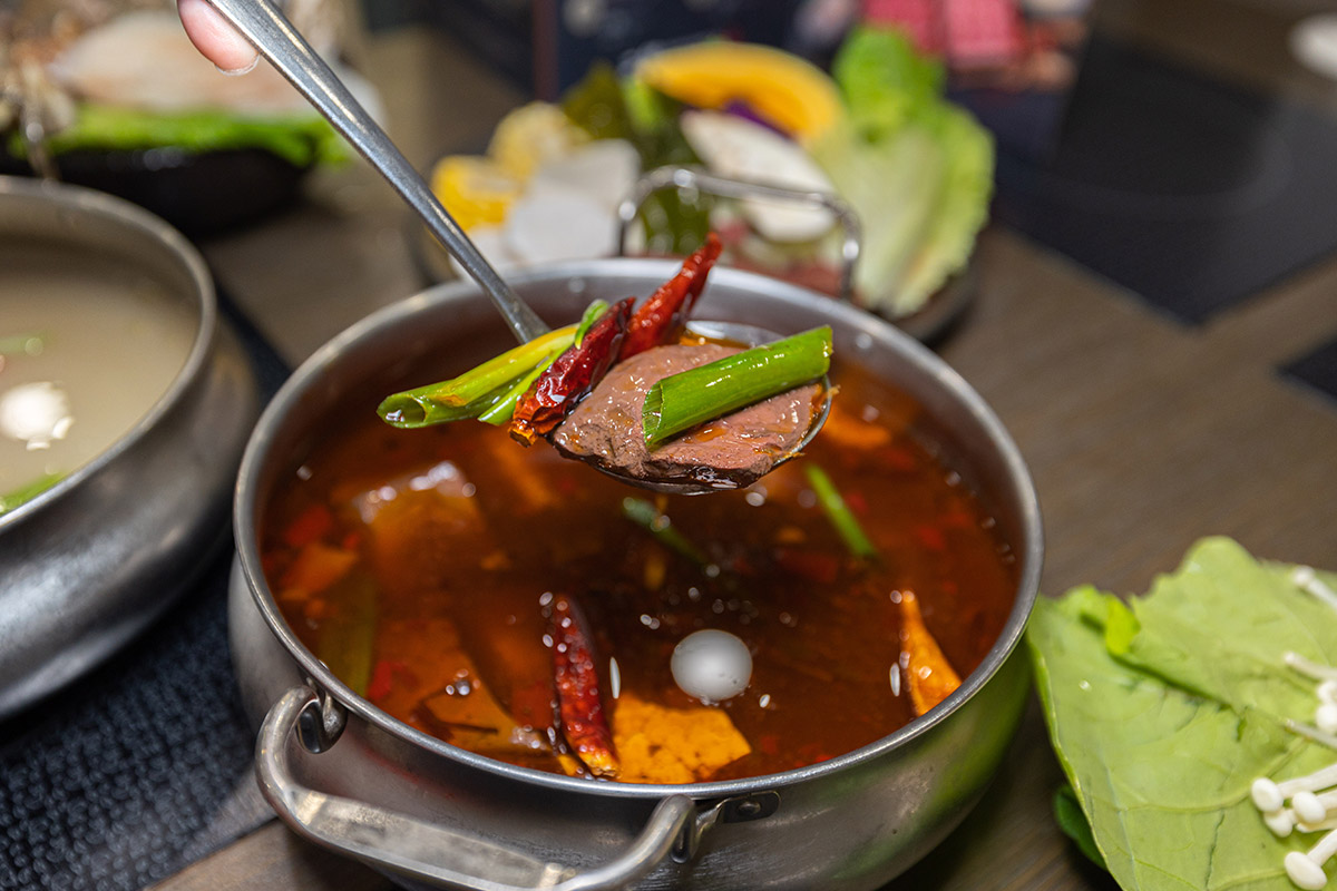 鬥牛士二鍋台中文心店