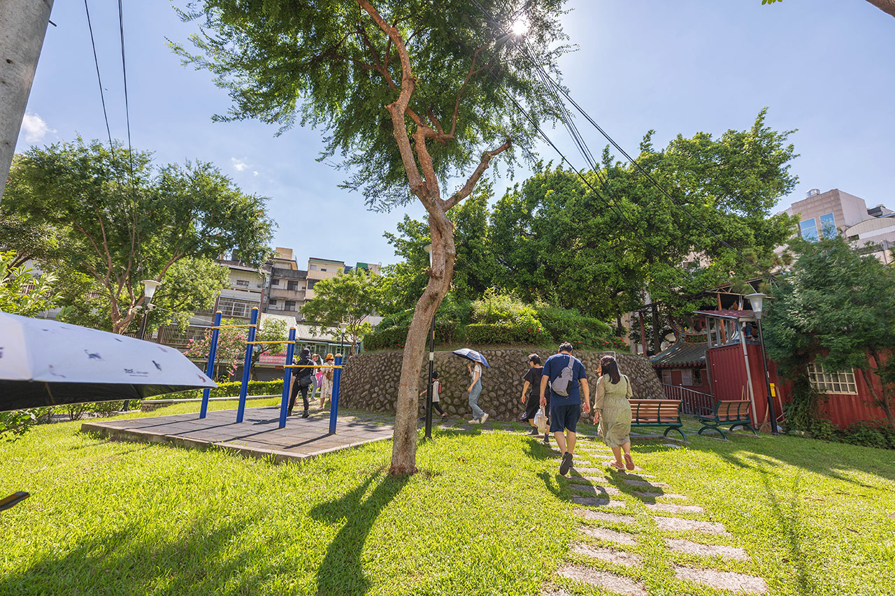 旺來八 頂街門市|頂街派出所|漆器DIY走讀豐原一日遊,豐原送禮推薦豐原火車站伴手禮推薦 旺來八 頂街門市|頂街派出所|漆器DIY走讀豐原一日遊,豐原送禮推薦豐原火車站伴手禮推薦