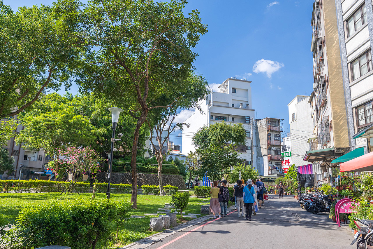 旺來八 頂街門市|頂街派出所|漆器DIY走讀豐原一日遊,豐原送禮推薦豐原火車站伴手禮推薦 旺來八 頂街門市|頂街派出所|漆器DIY走讀豐原一日遊,豐原送禮推薦豐原火車站伴手禮推薦