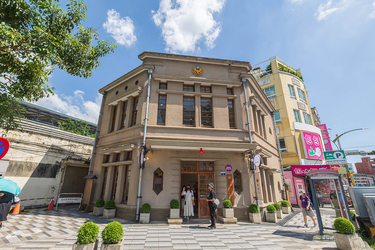 旺來八 頂街門市|頂街派出所|漆器DIY走讀豐原一日遊,豐原送禮推薦豐原火車站伴手禮推薦 旺來八 頂街門市|頂街派出所|漆器DIY走讀豐原一日遊,豐原送禮推薦豐原火車站伴手禮推薦