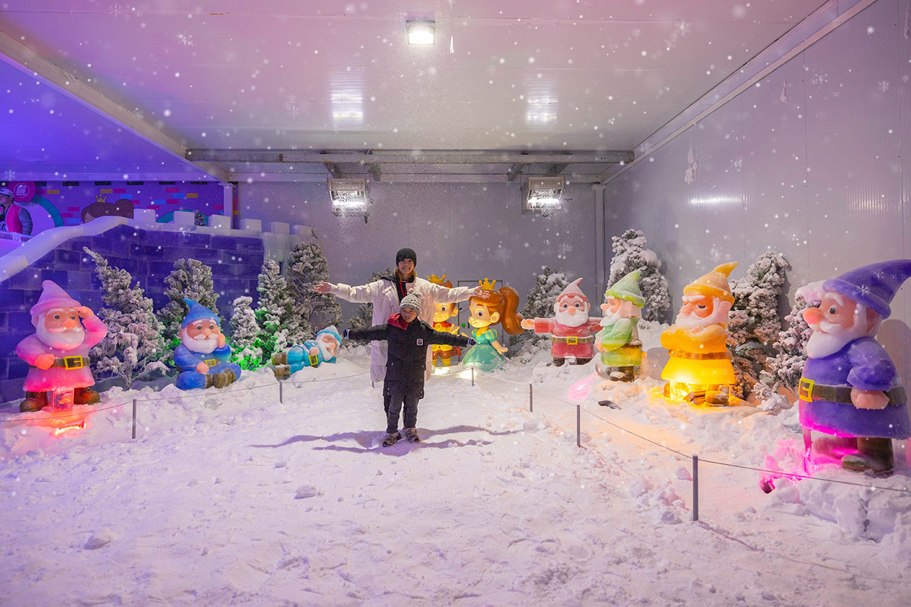 2025屏東夏日嘉年華免費入園｜童話冰宮｜狂歡遊樂園海盜船、瘋狂蛋糕，氣墊城堡、夏日兜風樂園賽車｜夏日遊園｜屏東夏日派對活動推薦