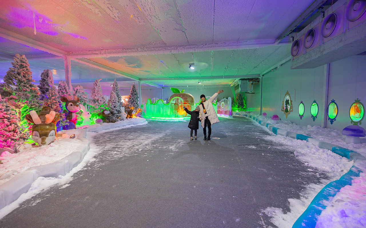 2025屏東夏日嘉年華免費入園｜童話冰宮｜狂歡遊樂園海盜船、瘋狂蛋糕，氣墊城堡、夏日兜風樂園賽車｜夏日遊園｜屏東夏日派對活動推薦