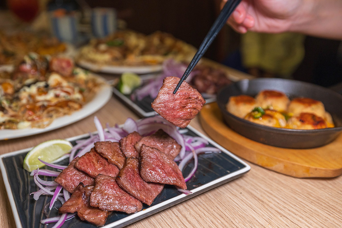 2025台中東區美食推薦｜友鐵廣島燒｜台中火車站美食推薦｜台中東區日本料理推薦